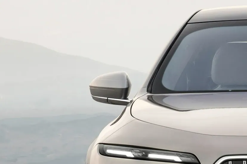 BMW i7 thumbnail 23