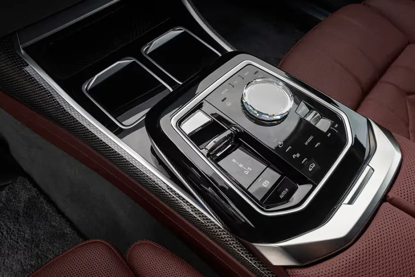 BMW i7 thumbnail 32