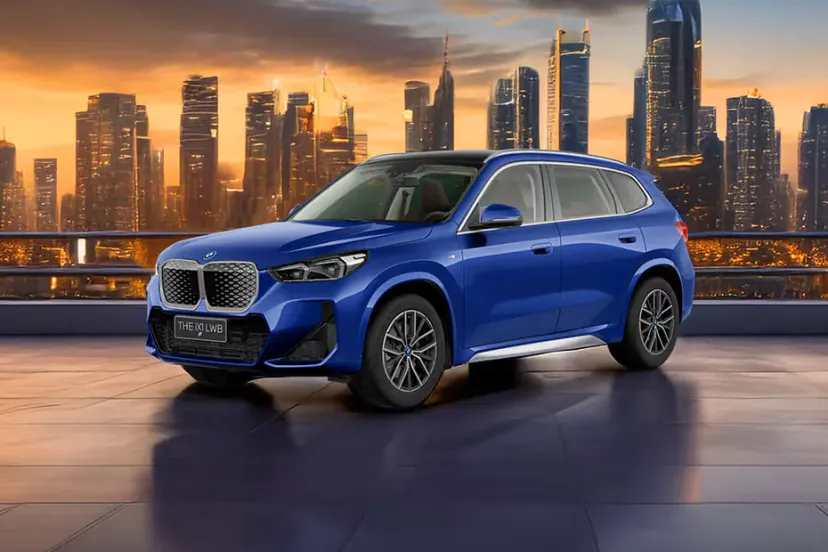BMW iX1 thumbnail 6