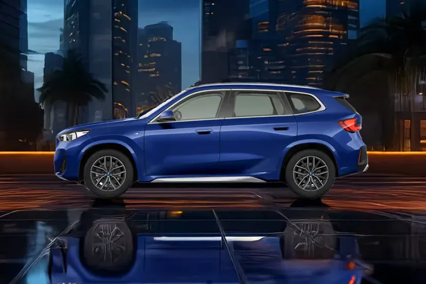 BMW iX1 thumbnail 14