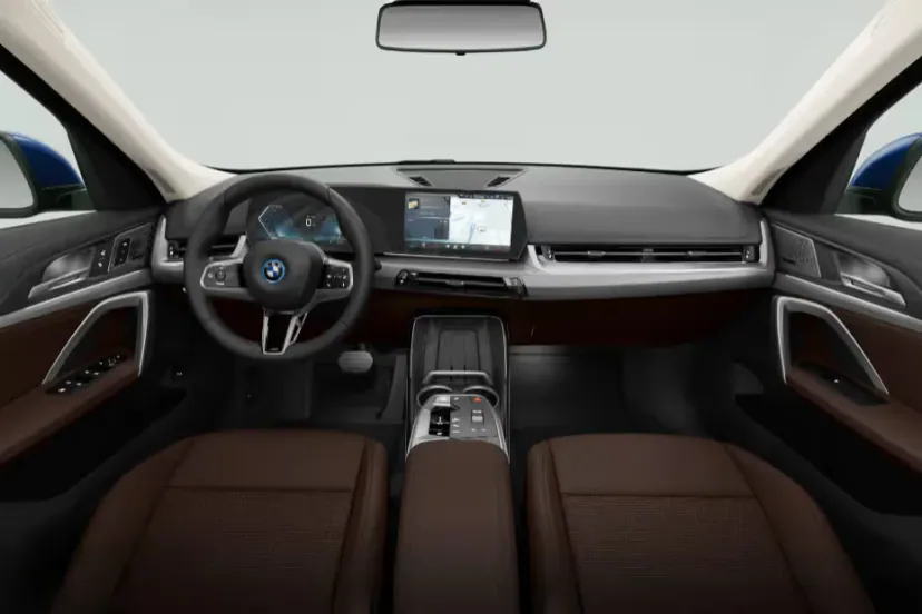 BMW iX1 thumbnail 18