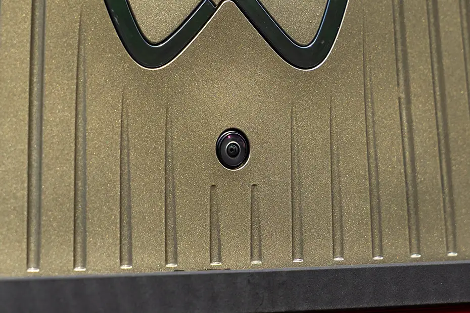 Mahindra XEV 9S thumbnail 12