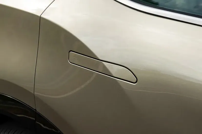 Mahindra XEV 9S thumbnail 23