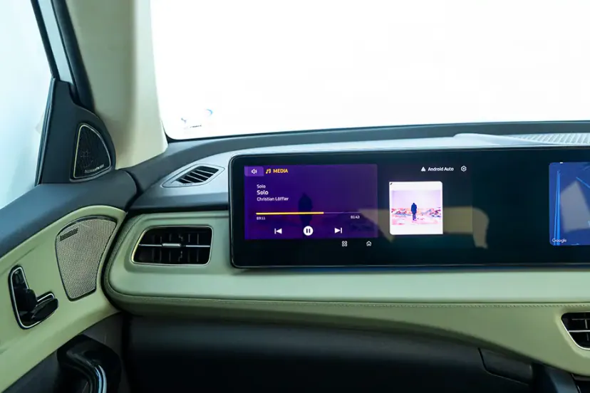 Mahindra XEV 9S thumbnail 33