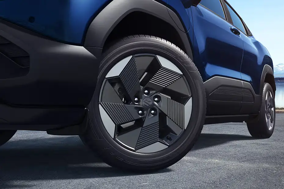 Maruti e Vitara thumbnail 25