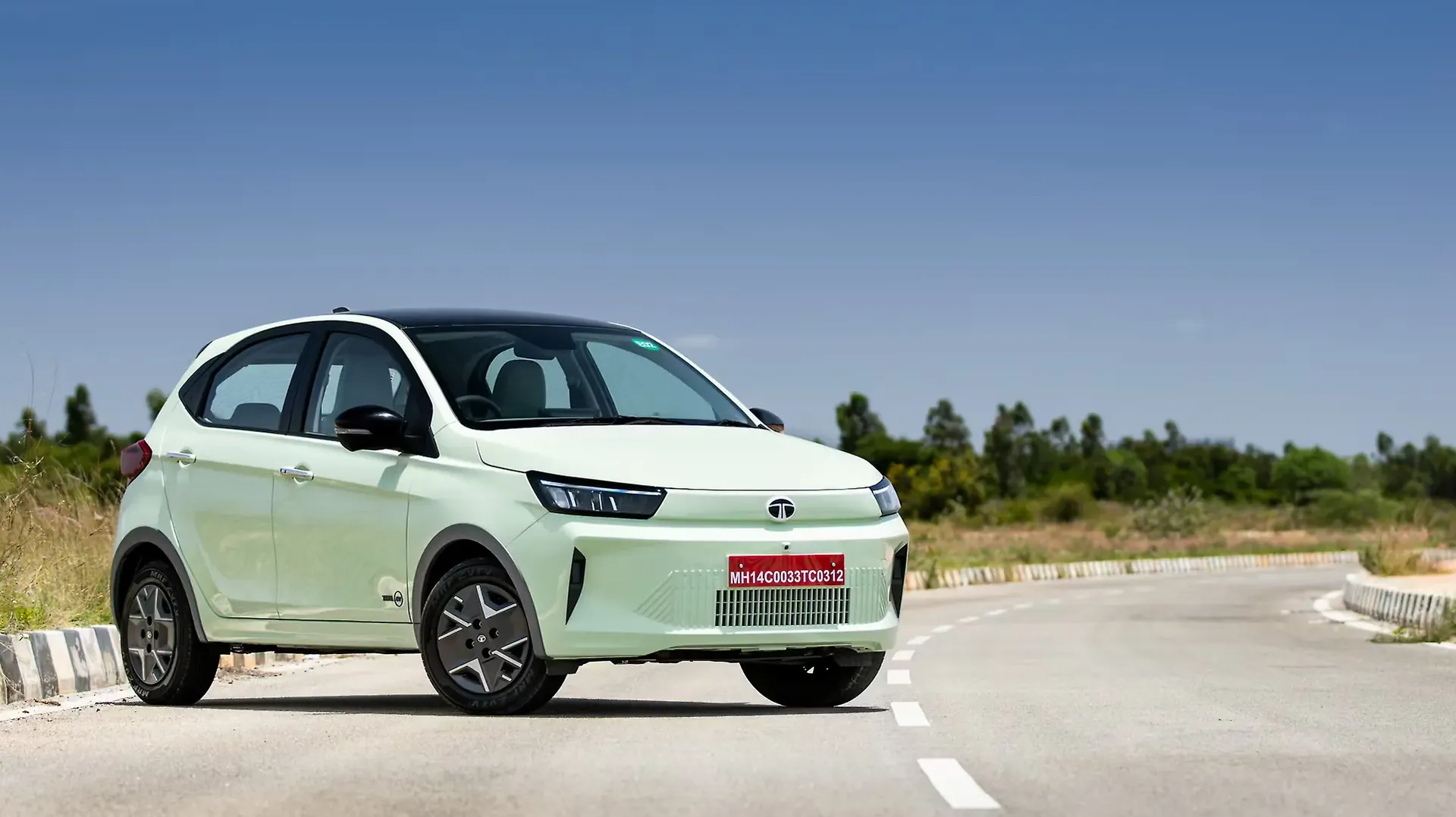 Tata Tiago EV thumbnail 3