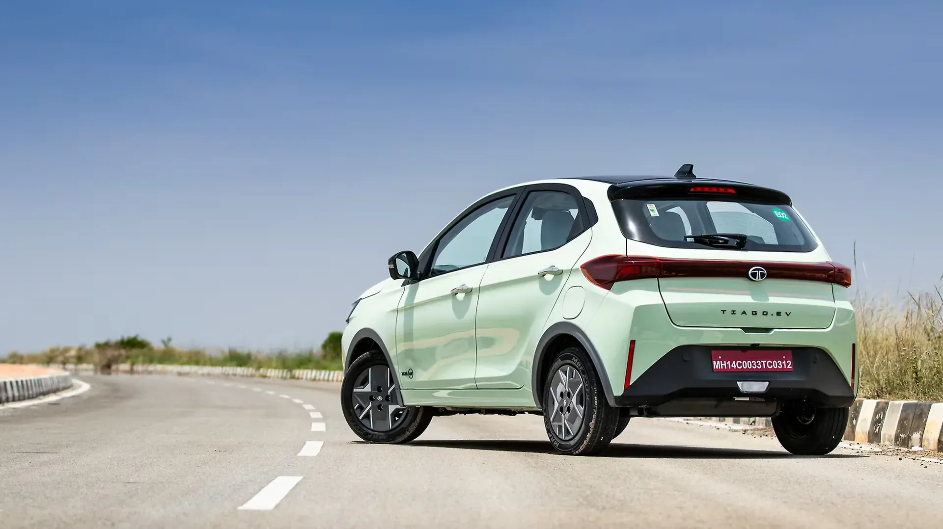 Tata Tiago EV thumbnail 5