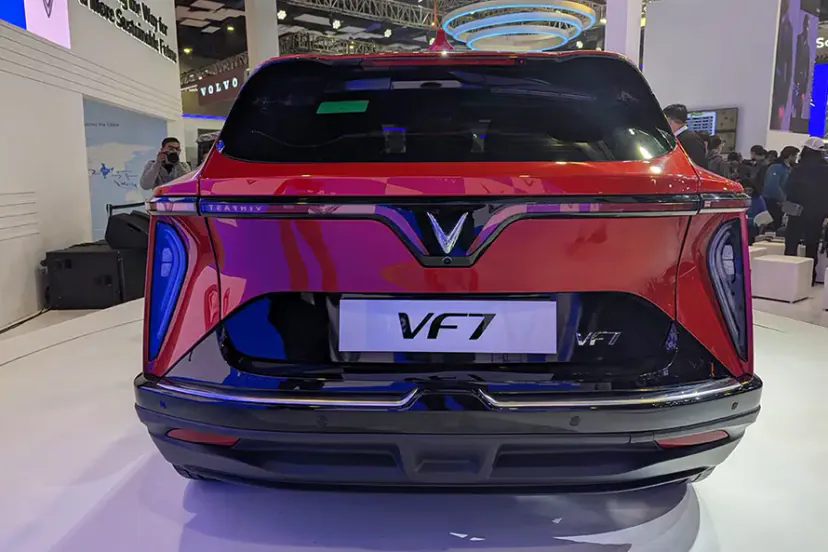 VinFast VF MPV 7 thumbnail 19